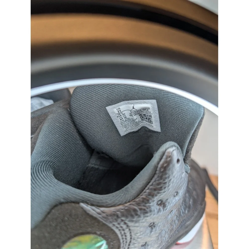 Air Jordan 13 Retro GS Black Flint Sneakers DJ3003-062 Mens 7Y Womens 8.5‎ D3